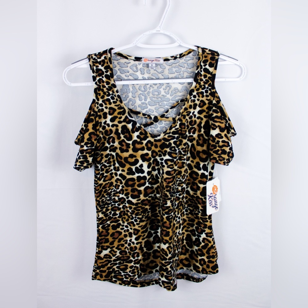 NWT ORANGE KISS CHEETAH PRINT SHIRT. Size small